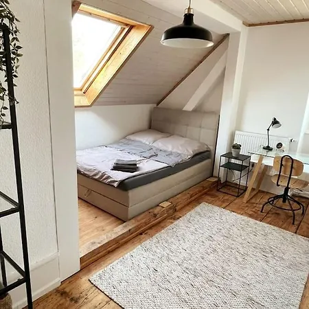 Apartament Erlebnis Im Denkmalgeschutztem Bahnhofsgebaude